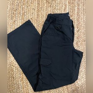 5.11 navy blue women’s size 4 tactical pants
